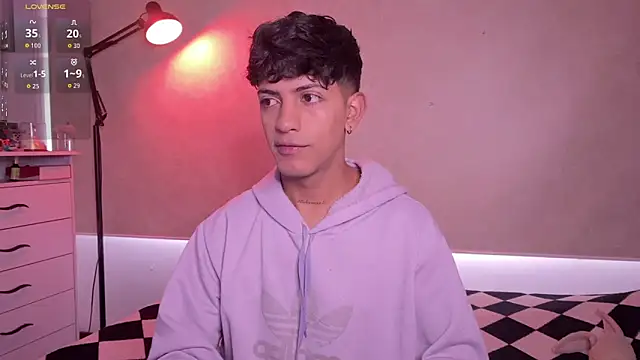 teobowny  online show from 09/26/25, 01:37