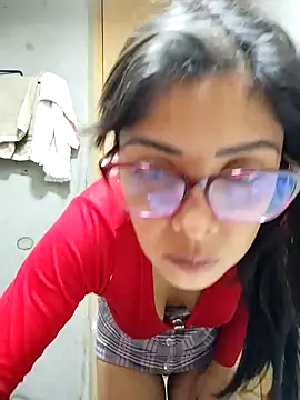 Vanessagirld online show from 12/13/24, 06:21