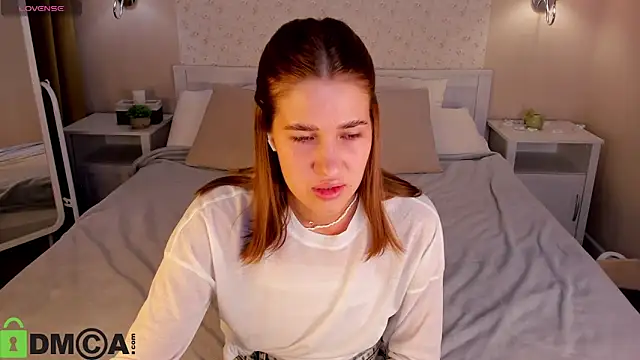 Jennifer Wadee online show from 03/26/26, 11:10