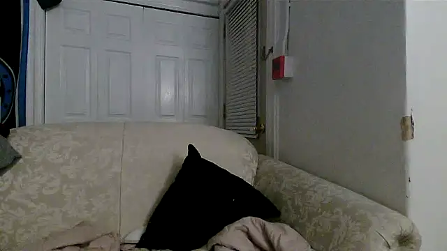 Snapshot of Marksoyer chatting on 12/21/24, 10:17 Marksoyer online show from 12/21/24, 10:17