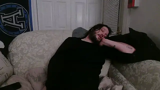 Snapshot of Marksoyer chatting on 12/30/24, 07:48 Marksoyer online show from 12/30/24, 07:48