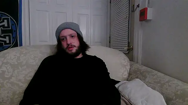 Snapshot of Marksoyer chatting on 12/31/24, 07:20 Marksoyer online show from 12/31/24, 07:20