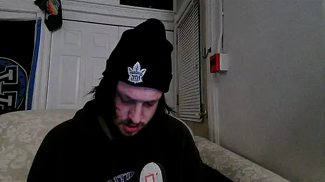 Snapshot of Marksoyer chatting on 02/25/25, 07:20 Marksoyer online show from 02/25/25, 07:20