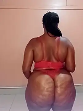 Luciouslips00 online show from 03/26/26, 04:45