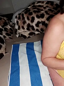 Snapshot of dame_a_punir_77 chatting on 12/06/24, 08:18 dame a punir 77 online show from 12/06/24, 08:18