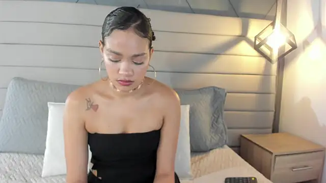 Alahia Baiter online show from 03/12/25, 12:04