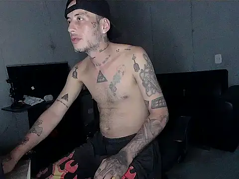 patrik tattoo  online show from 02/20/26, 04:20