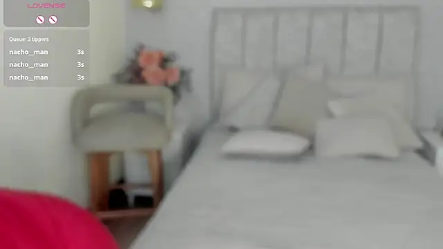 tutu milf online show from 04/10/26, 07:18