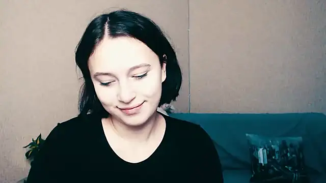 Snapshot of Ket_Candy chatting on 12/30/24, 01:47 Ket Candy online show from 12/30/24, 01:47