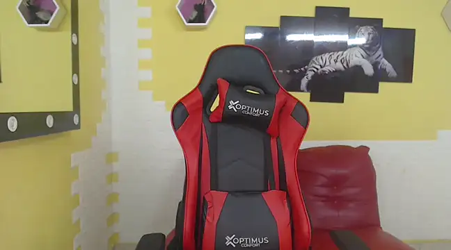 mau elixxx online show from 01/02/25, 12:23