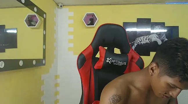 mau elixxx online show from 01/05/25, 06:56