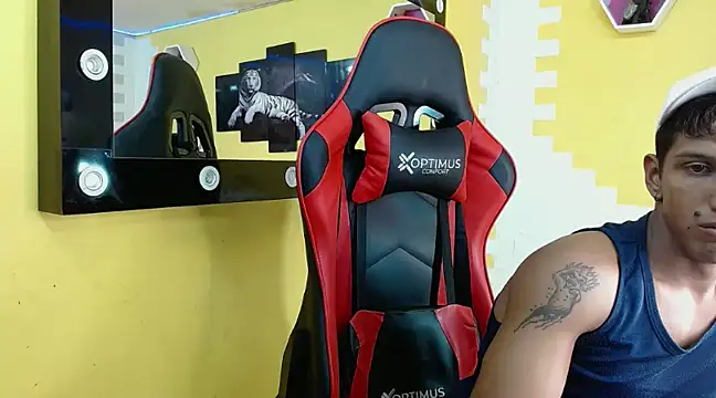 mau elixxx online show from 01/21/25, 02:33