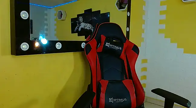 mau elixxx online show from 01/22/25, 02:48