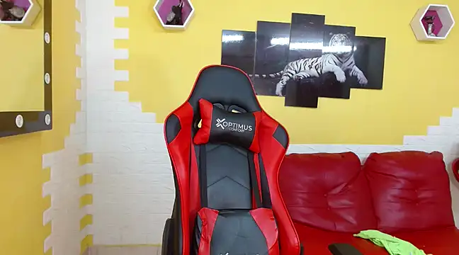 mau elixxx online show from 01/31/25, 05:09