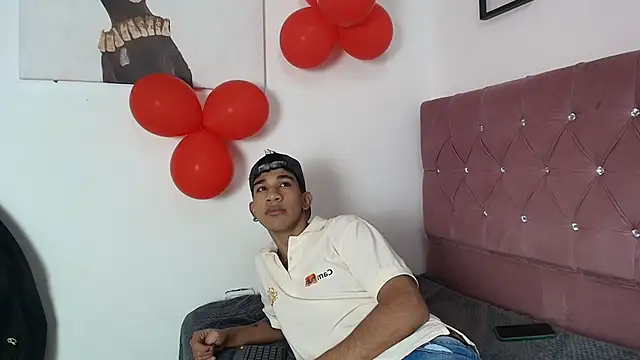 hares mds online show from 02/17/26, 02:46