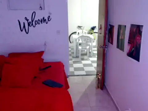 Snapshot of bellacrespalatina chatting on 01/01/25, 03:56 bellacrespalatina online show from 01/01/25, 03:56