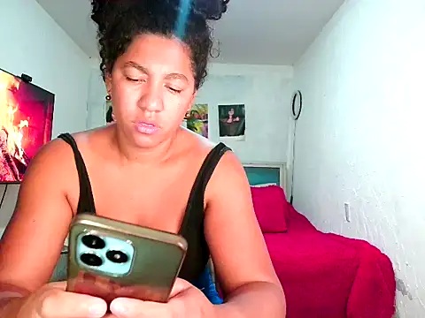 bellacrespalatina online show from 04/14/26, 06:03