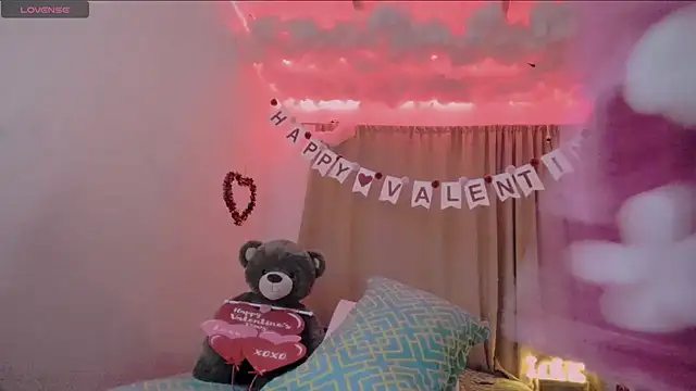 Snapshot of Lauu_G chatting on 01/29/25, 03:01 Lauu G online show from 01/29/25, 03:01