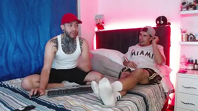 Snapshot of _tatho_perovich_ chatting on 02/05/25, 01:26 tatho perovich online show from 02/05/25, 01:26