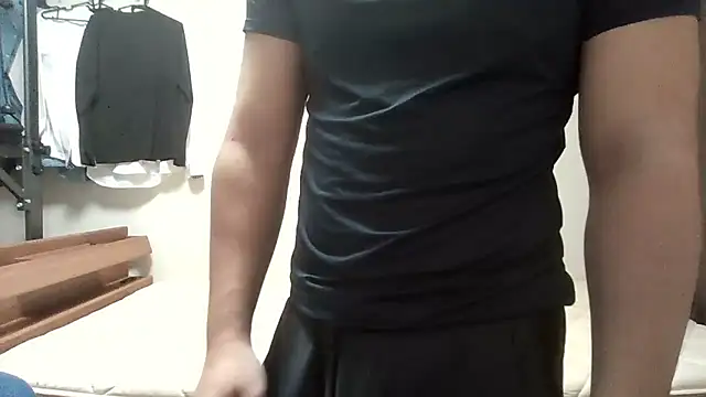 YU-KI00 online show from 10/25/25, 01:18