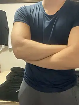 YU-KI00 online show from 10/26/25, 01:28