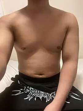 YU-KI00 online show from 02/06/26, 11:24