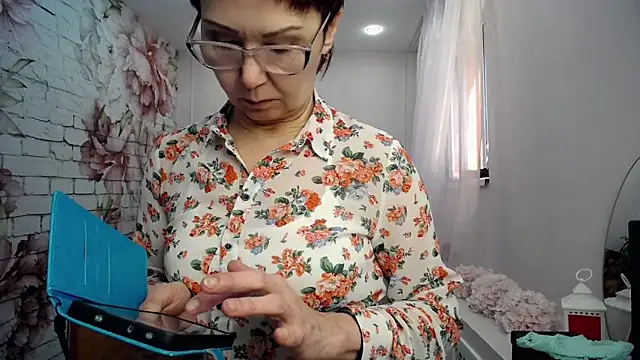 Cutie Asya online show from 04/13/26, 04:29