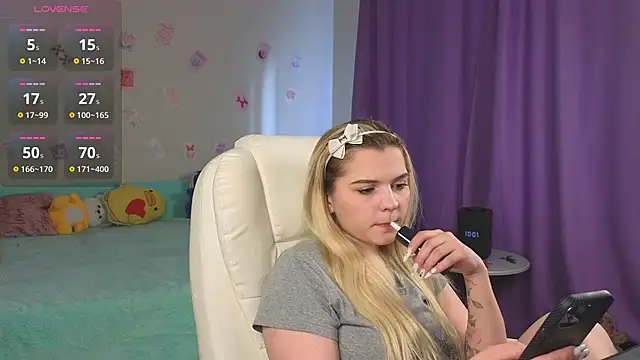 Kate Legend online show from 04/21/26, 03:02