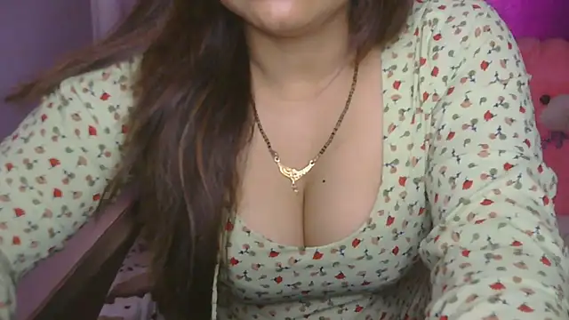 cutie-taara online show from 05/23/26, 04:07