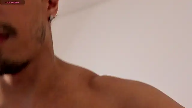 Lorenzoferrec online show from 12/16/25, 12:04