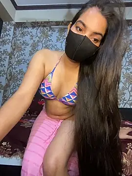 Snapshot of Shabnam88 chatting on 12/13/24, 03:32 Shabnam88 online show from 12/13/24, 03:32