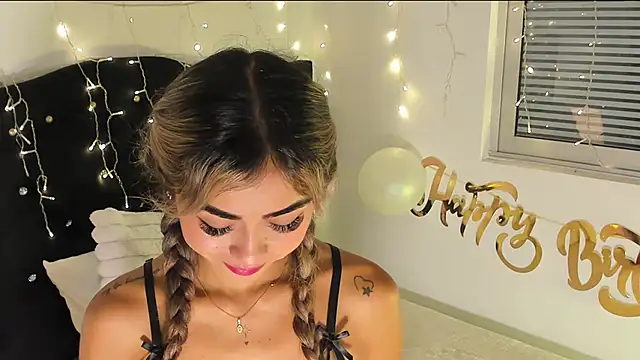 Annyy Ricee28 online show from 02/27/26, 09:31