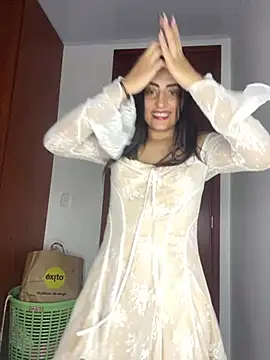 EmySofia online show from 07/09/26, 04:38