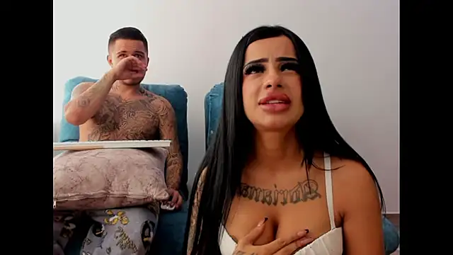 Snapshot of tamy_ian chatting on 11/19/25, 02:50 tamy ian online show from 11/19/25, 02:50