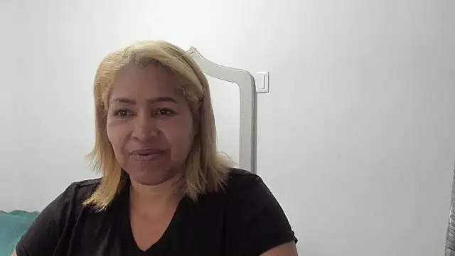 Snapshot of anubys_godes chatting on 01/15/25, 12:25 anubys godes online show from 01/15/25, 12:25