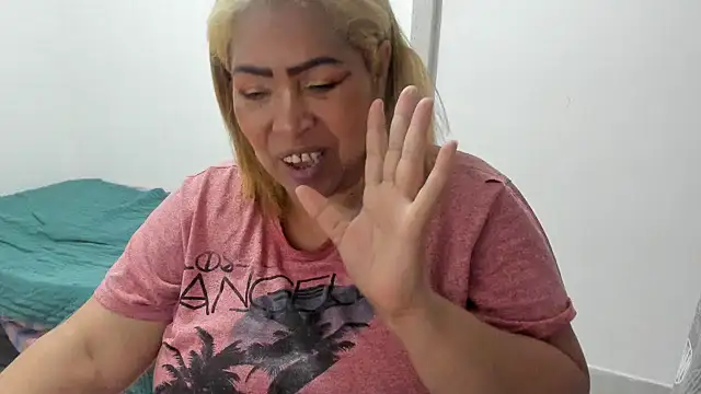 Snapshot of anubys_godes chatting on 01/18/25, 10:28 anubys godes online show from 01/18/25, 10:28