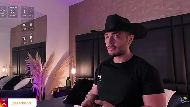 Snapshot of JossAckland chatting on 12/20/25, 08:05 JossAckland online show from 12/20/25, 08:05