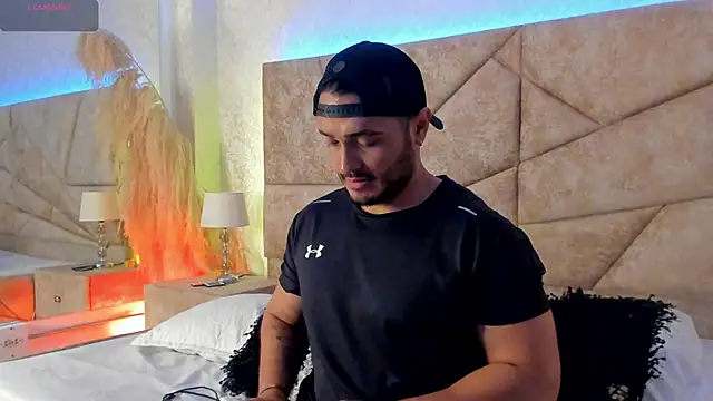 Snapshot of JossAckland chatting on 01/08/26, 08:11 JossAckland online show from 01/08/26, 08:11