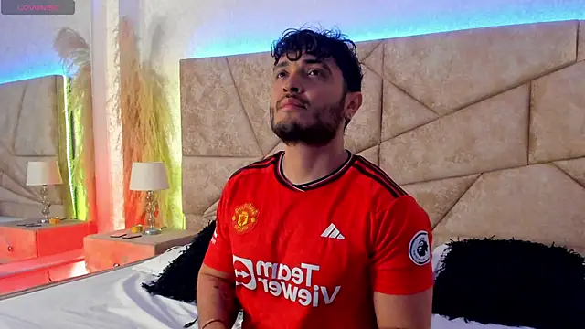 Snapshot of JossAckland chatting on 01/18/26, 07:50 JossAckland online show from 01/18/26, 07:50