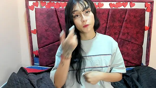 Snapshot of alana_dirty_sex chatting on 02/15/25, 08:00 alana dirty sex online show from 02/15/25, 08:00