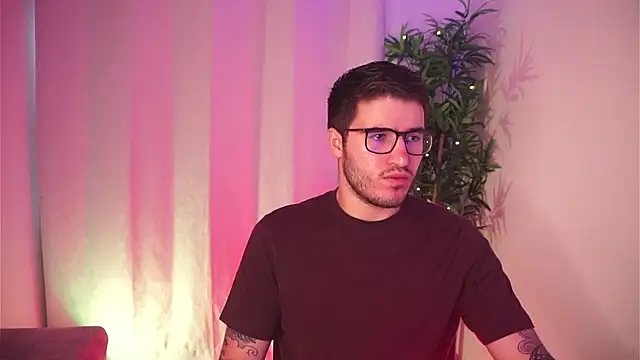 Tony Wylie online show from 02/22/26, 04:05