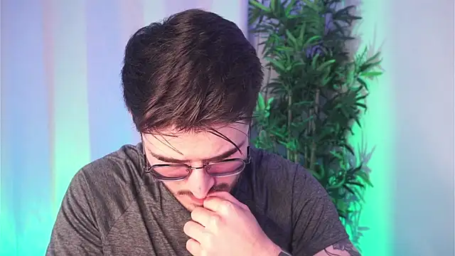 Tony Wylie online show from 04/09/26, 01:27