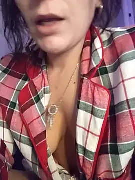 Snapshot of xx_Dreamloveme chatting on 11/21/25, 11:03 xx Dreamloveme online show from 11/21/25, 11:03