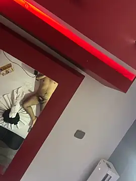 YoElMasHot online show from 04/01/26, 01:17