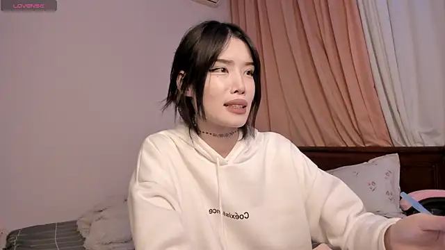 Snapshot of Velvetsky_1 chatting on 10/07/25, 11:13 Velvetsky 1 online show from 10/07/25, 11:13