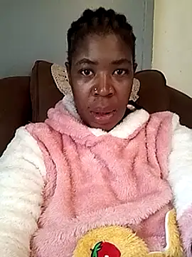 Snapshot of KinkyTall85 chatting on 03/17/25, 06:51 KinkyTall85 online show from 03/17/25, 06:51