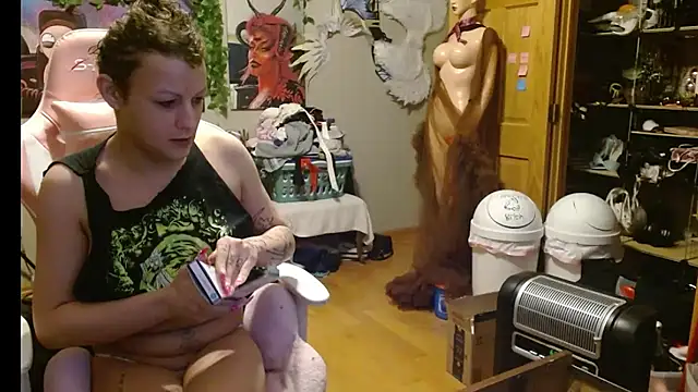 Snapshot of jessy0504 chatting on 02/12/25, 11:18 jessy0504 online show from 02/12/25, 11:18