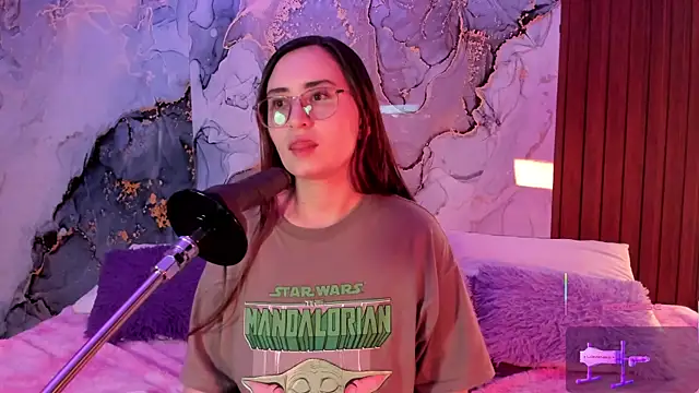 centaurigirl online show from 12/01/25, 03:11