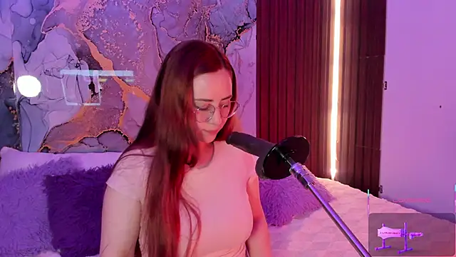 centaurigirl online show from 01/12/26, 04:29