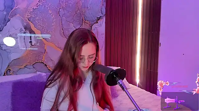 centaurigirl online show from 01/15/26, 05:01